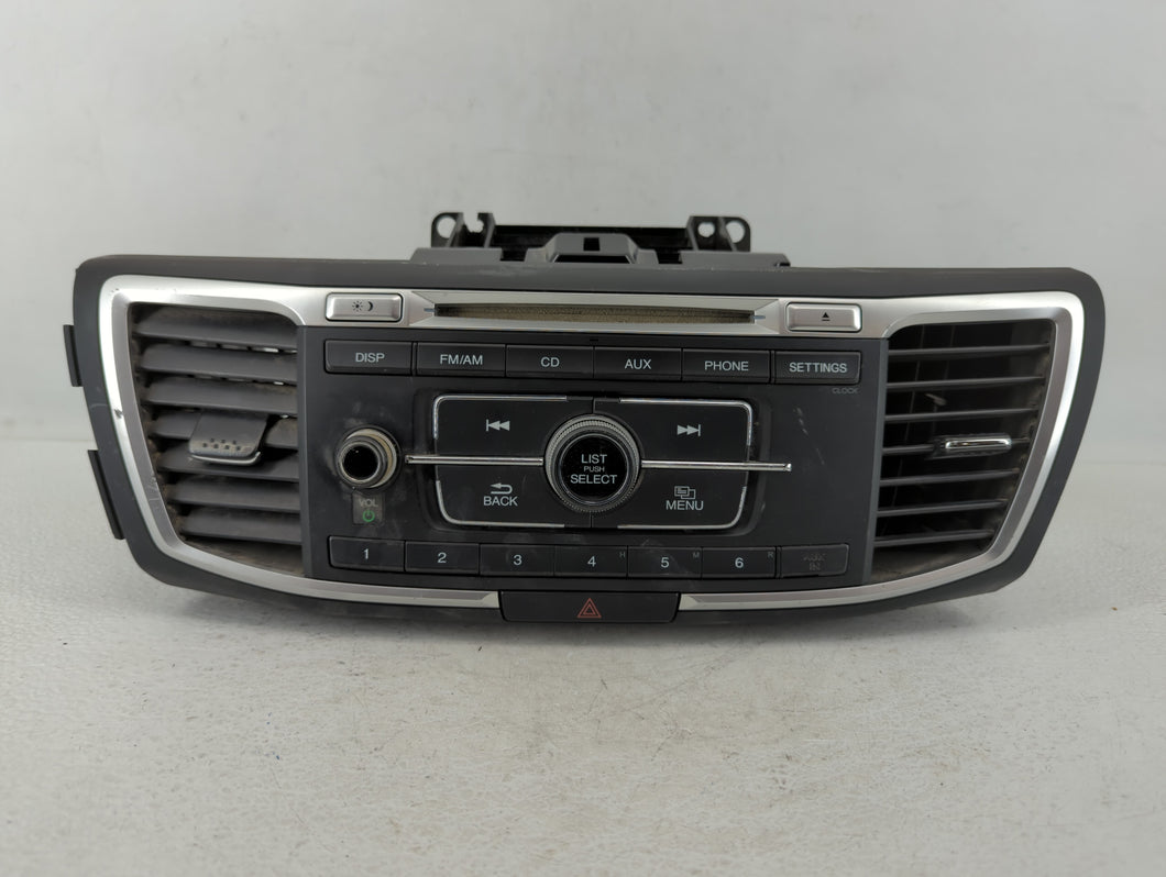 2016-2018 Ford Explorer Radio AM FM Cd Player Receiver Replacement P/N:39100-T2F-A001 Fits 2016 2017 2018 OEM Used Auto Parts