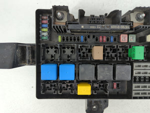 2013-2014 Hyundai Genesis Fusebox Fuse Box Panel Relay Module P/N:91264 2M801 Fits 2013 2014 OEM Used Auto Parts