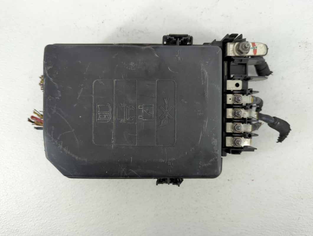 2018-2022 Chevrolet Equinox Fusebox Fuse Box Panel Relay Module P/N:23246682 Fits 2018 2019 2020 2021 2022 OEM Used Auto Parts