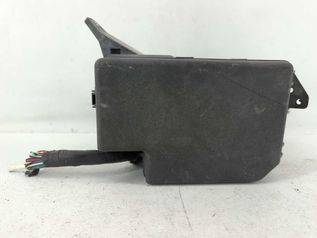 2010-2012 Toyota Rav4 Fusebox Fuse Box Panel Relay Module P/N:82662-0R031 Fits 2010 2011 2012 OEM Used Auto Parts