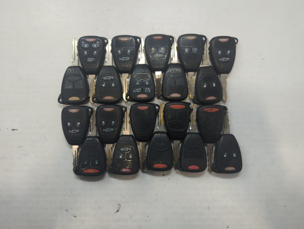 Lot of 20 Dodge Keyless Entry Remote Fob MIXED FCC IDS MIXED PART NUMBERS