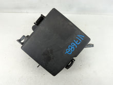 2014-2015 Kia Sorento Fusebox Fuse Box Panel Relay Module P/N:91941-2P520 Fits 2014 2015 OEM Used Auto Parts