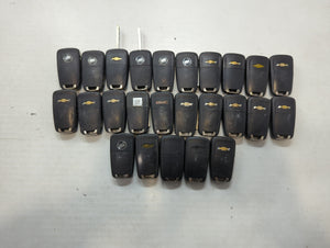 Lot of 25 Chevrolet Keyless Entry Remote Fob MIXED FCC IDS MIXED PART