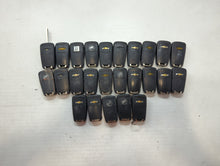 Lot of 25 Chevrolet Keyless Entry Remote Fob MIXED FCC IDS MIXED PART