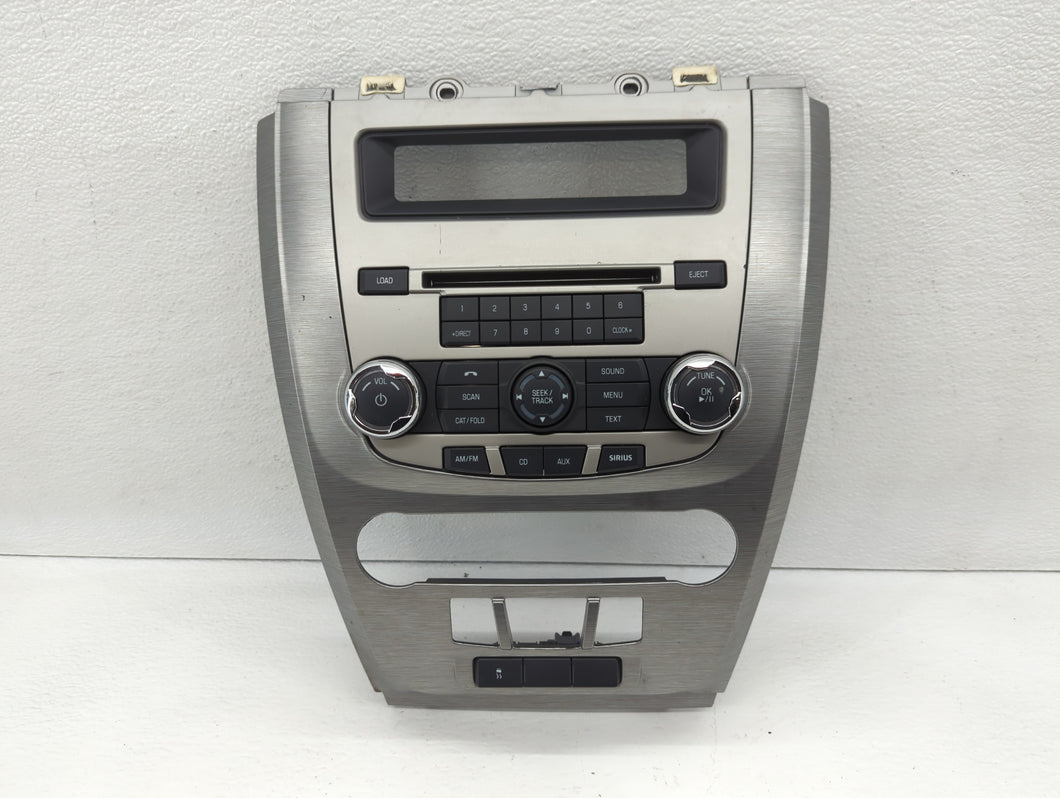 2010-2012 Ford Fusion Radio AM FM Cd Player Receiver Replacement P/N:9E5T-18A802-AE Fits 2010 2011 2012 OEM Used Auto Parts