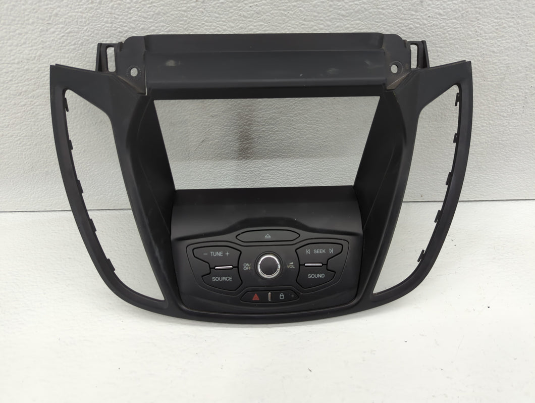 2013-2016 Ford C-Max Radio AM FM Cd Player Receiver Replacement P/N:CJ54 18835 ED Fits 2013 2014 2015 2016 OEM Used Auto Parts