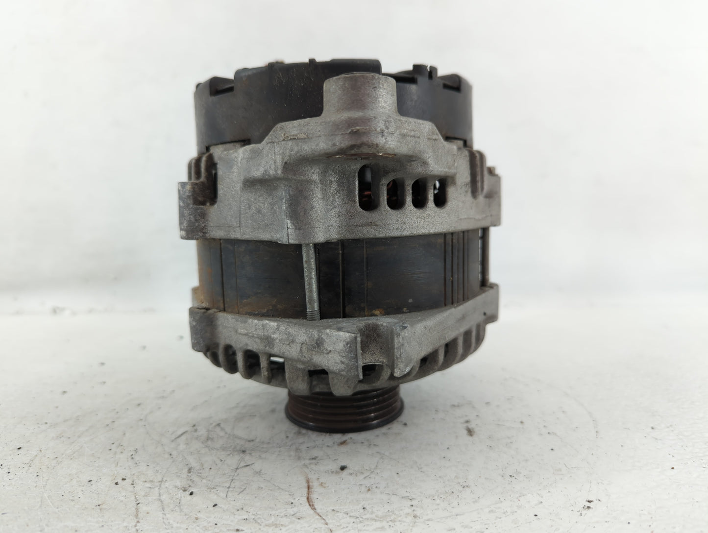 2017 Ford Expedition Alternator Replacement Generator Charging Assembly Engine OEM P/N:5L1T-10300-AB Fits OEM Used Auto Parts - Oemusedautoparts1.com