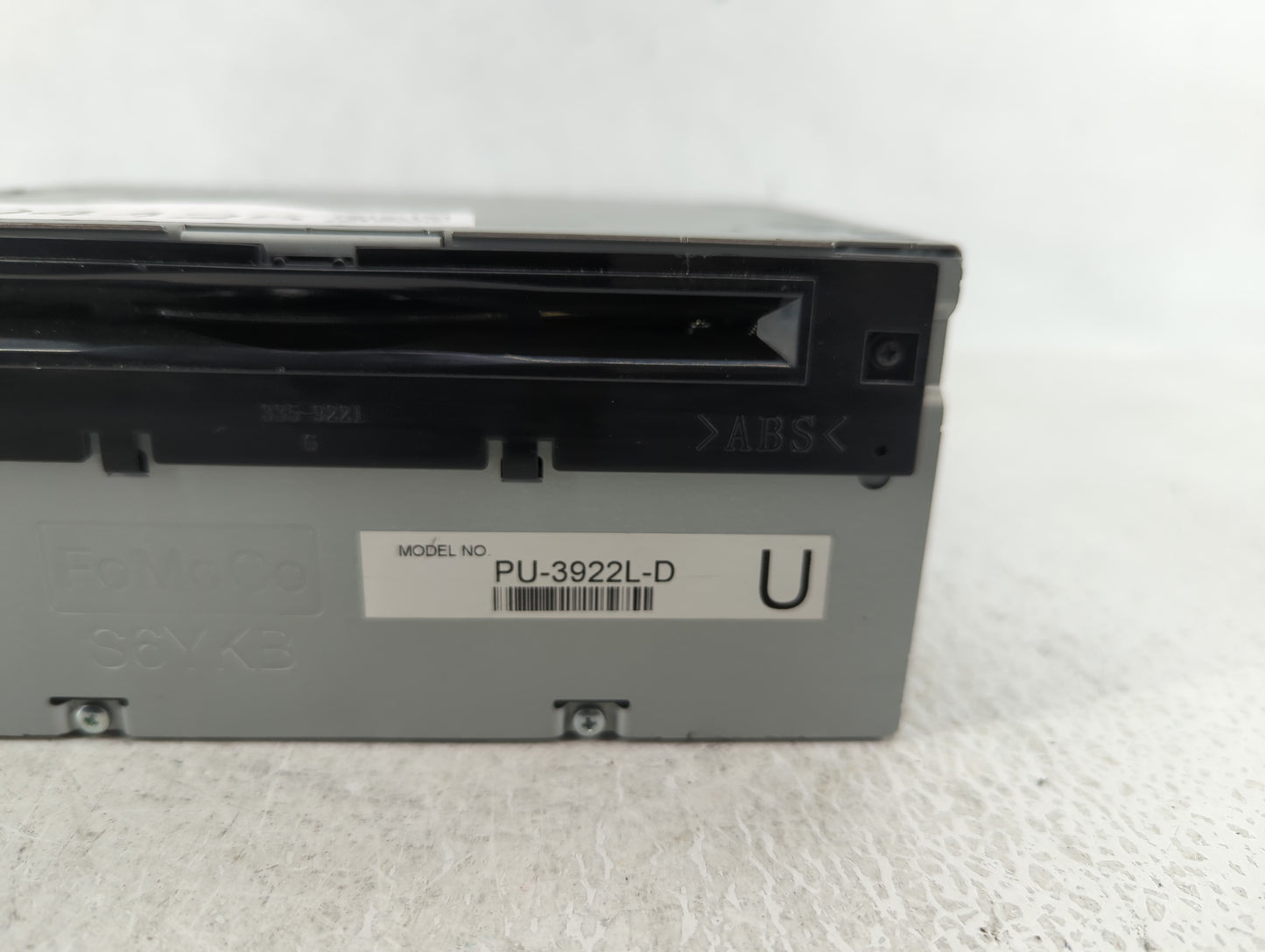 2017 Ford Explorer Radio AM FM Cd Player Receiver Replacement P/N:HB5T-19C107-BB Fits OEM Used Auto Parts - Oemusedautoparts1.com