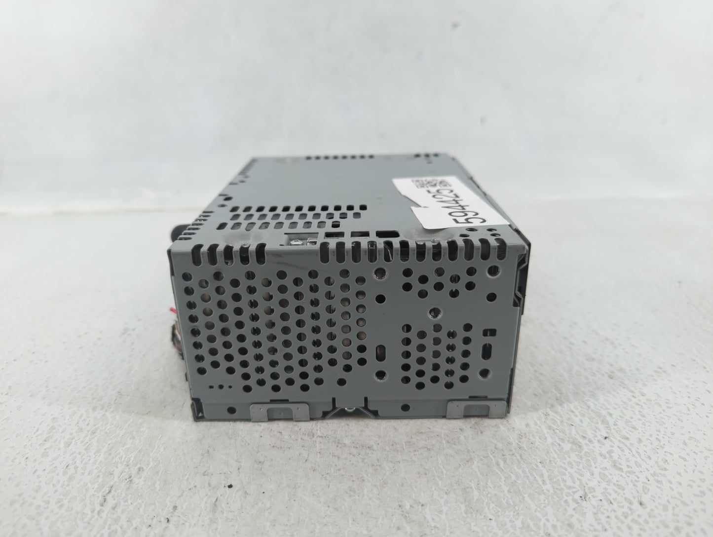 2017 Ford Explorer Radio AM FM Cd Player Receiver Replacement P/N:HB5T-19C107-BB Fits OEM Used Auto Parts - Oemusedautoparts1.com