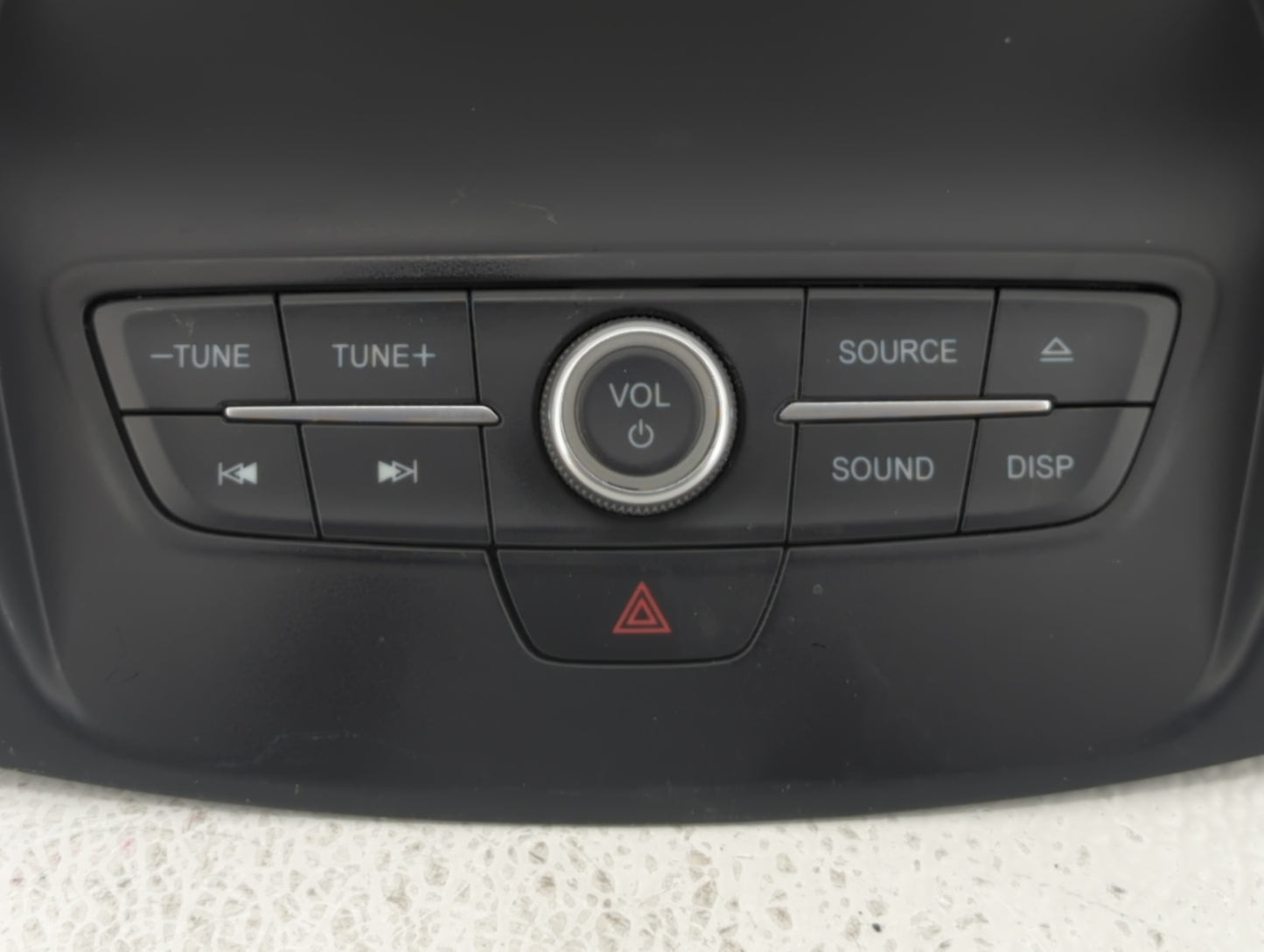 2017-2019 Ford Escape Radio AM FM Cd Player Receiver Replacement P/N:F1CT 18K811 HC Fits 2017 2018 2019 OEM Used Auto Parts - Oemusedautoparts1.com