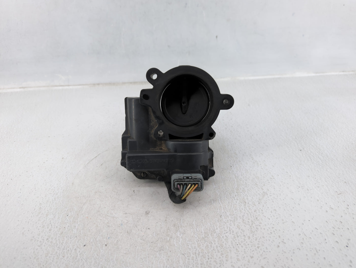 2008 Mini Cooper Throttle Body P/N:757669880-02 Fits OEM Used Auto Parts - Oemusedautoparts1.com