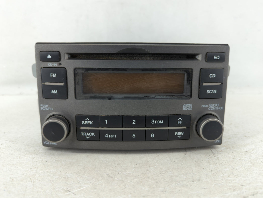 2007-2008 Kia Rondo Radio AM FM Cd Player Receiver Replacement P/N:96140-1D1003 Fits 2007 2008 OEM Used Auto Parts