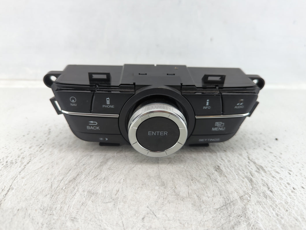 2014-2017 Acura Mdx Radio AM FM Cd Player Receiver Replacement P/N:2 M53408 Fits 2014 2015 2016 2017 OEM Used Auto Parts