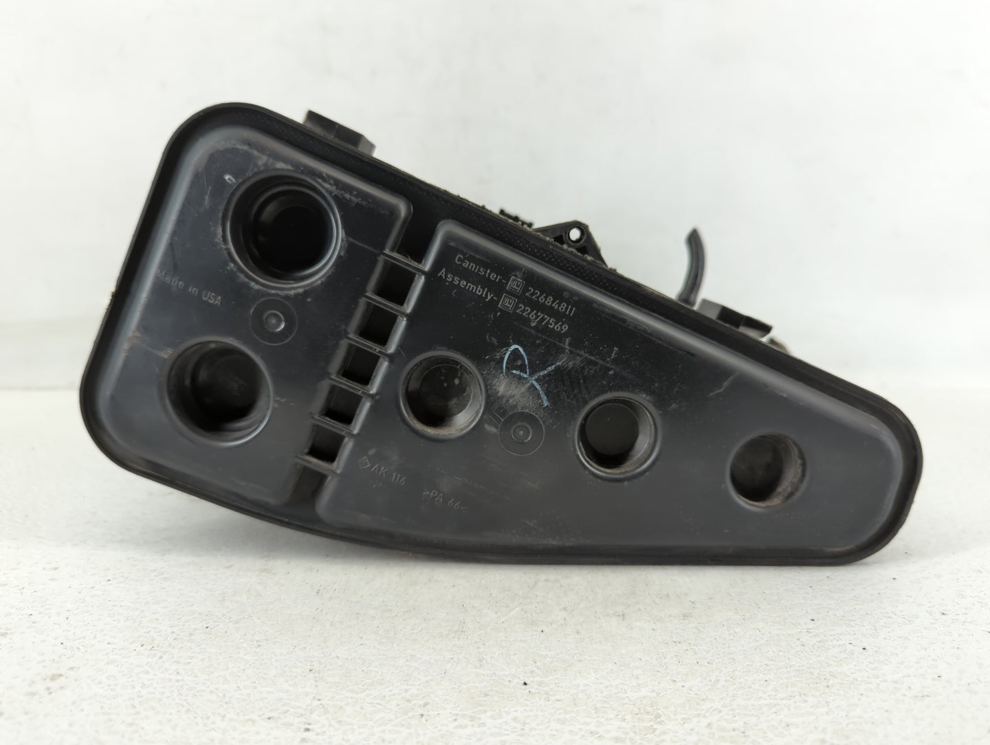 2011 Chevrolet Malibu Fuel Vapor Charcoal Canister - Oemusedautoparts1.com