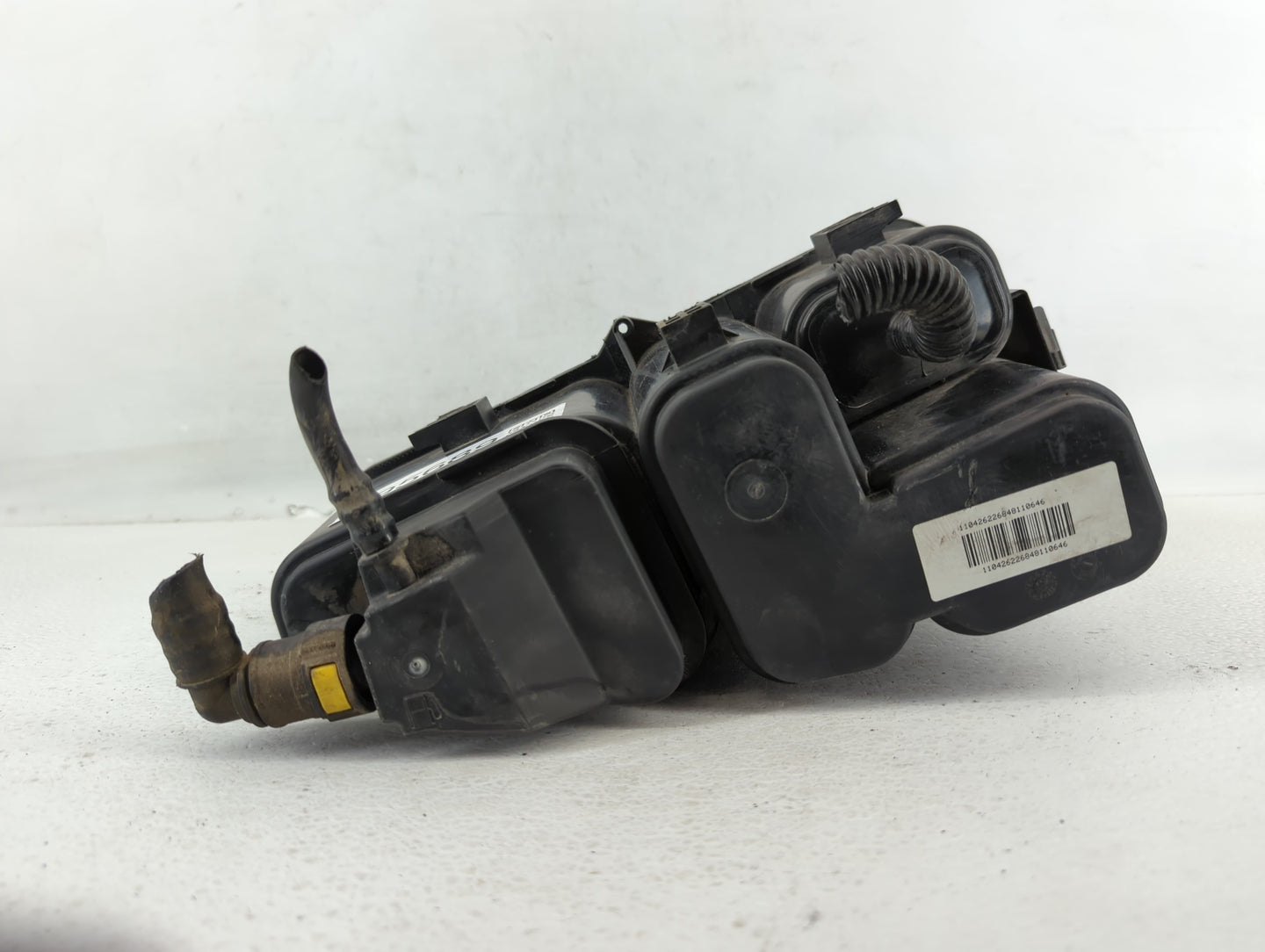 2011 Chevrolet Malibu Fuel Vapor Charcoal Canister - Oemusedautoparts1.com