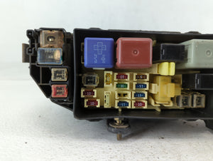 2001-2002 Toyota Sienna Fusebox Fuse Box Panel Relay Module P/N:7154-3274 Fits 2001 2002 OEM Used Auto Parts