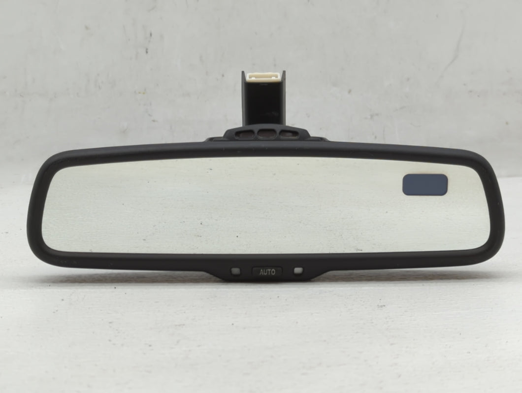 2009-2016 Toyota Venza Interior Rear View Mirror Replacement OEM P/N:E11026133 Fits 2009 2010 2011 2012 2013 2014 2015 2016 OEM Used Auto Parts