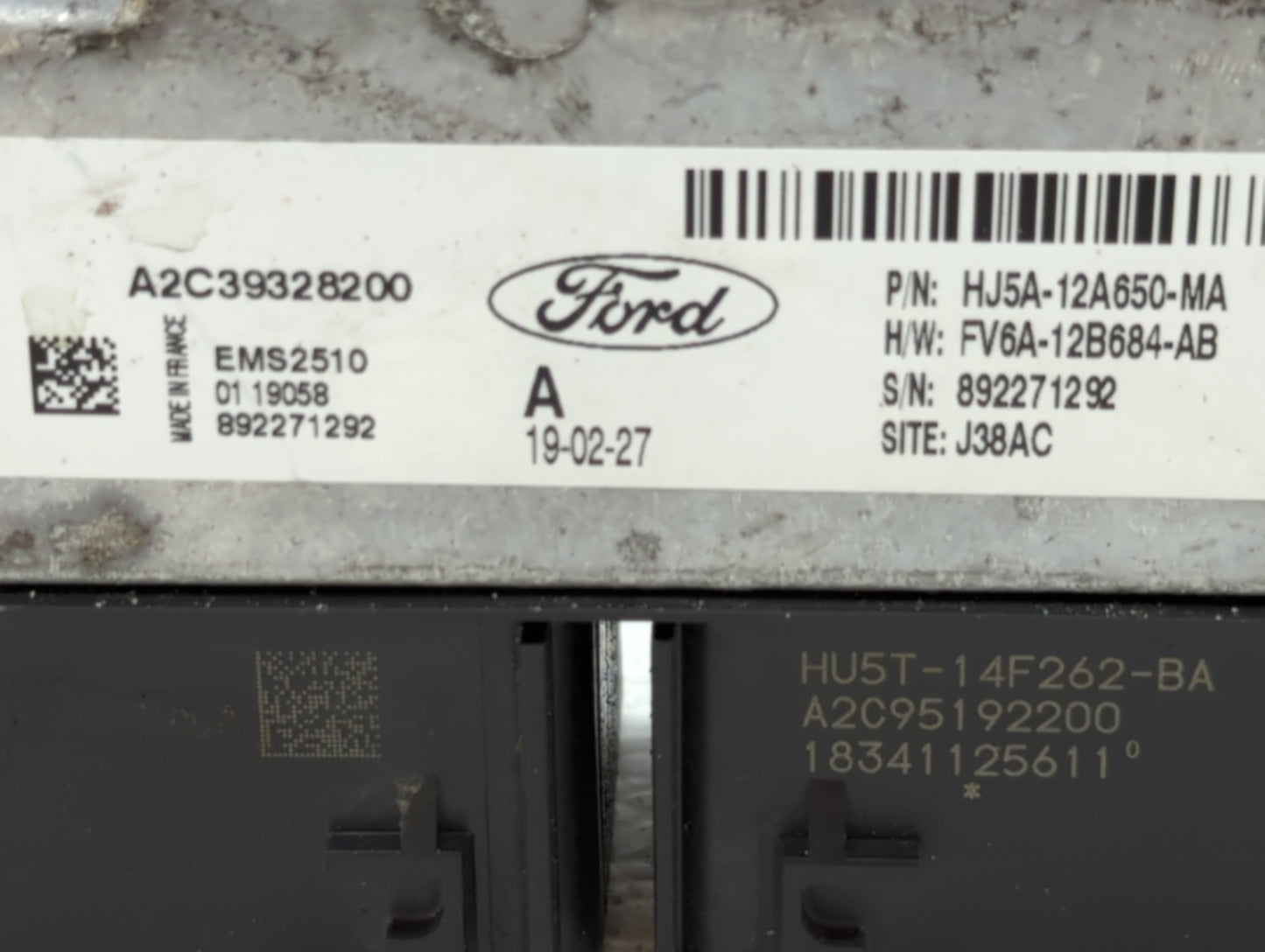 2018 Cadillac Escalade PCM Engine Control Computer ECU ECM PCU OEM P/N:HJ5A-12A650-MA Fits OEM Used Auto Parts - Oemusedautoparts1.com