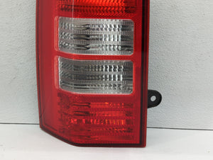 2008-2017 Jeep Patriot Tail Light Assembly Passenger Right OEM P/N:320341 Fits 2008 2009 2010 2011 2012 2013 2014 2015 2016 2017 OEM Used Auto Parts