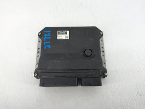 2010 Toyota Prius PCM Engine Control Computer ECU ECM PCU OEM P/N:89661-47262 89661-47261 Fits OEM Used Auto Parts