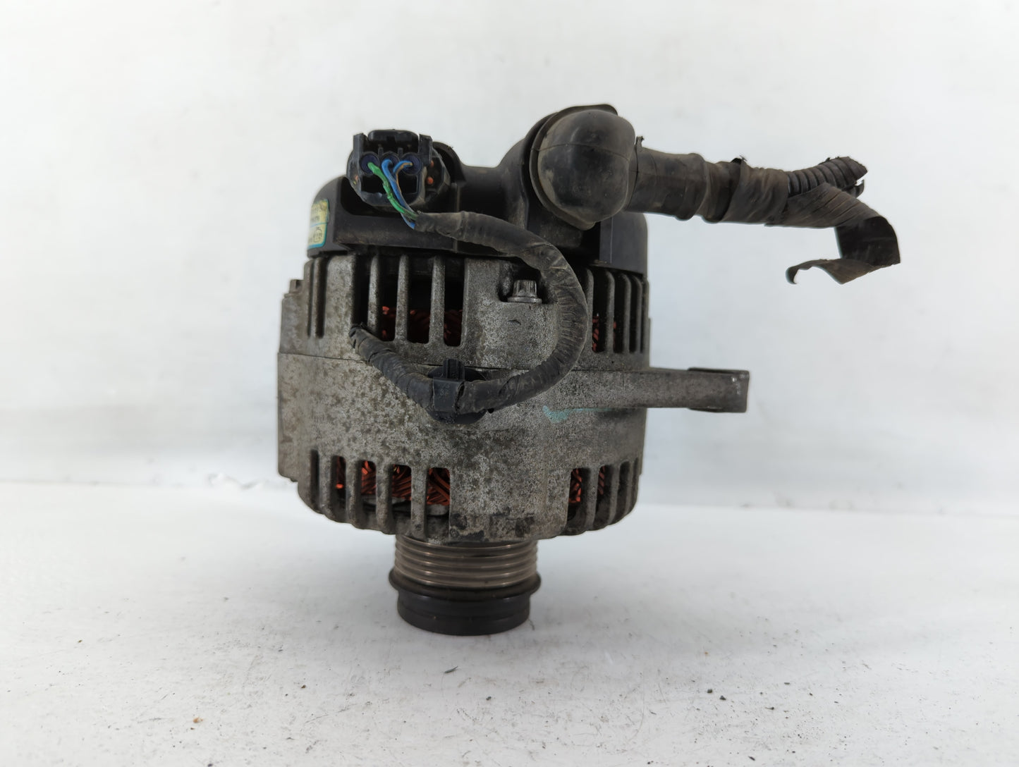 2014-2016 Hyundai Elantra Alternator Replacement Generator Charging Assembly Engine OEM P/N:37300-2E700 Fits 2014 2015 2016 OEM Used Auto Parts - Oemusedautoparts1.com