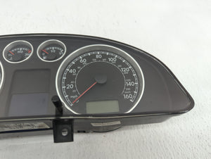 2004-2005 Volkswagen Passat Instrument Cluster Speedometer Gauges P/N:VWZ7Z0D0260313 3B0920 Fits 2004 2005 OEM Used Auto Parts