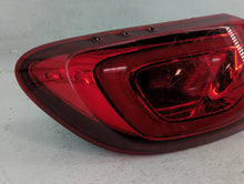2015-2016 Chrysler 200 Tail Light Assembly Driver Left OEM P/N:BDM92401000 Fits 2015 2016 OEM Used Auto Parts