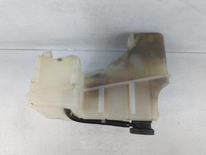 2007 Chrysler 300 Radiator Coolant Overflow Expansion Tank Bottle Cream