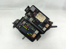 2016-2018 Kia Sorento Fusebox Fuse Box Panel Relay Module P/N:91941-C6020 Fits 2016 2017 2018 OEM Used Auto Parts