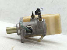 2004-2005 Jaguar Xj8 Brake Master Cylinder