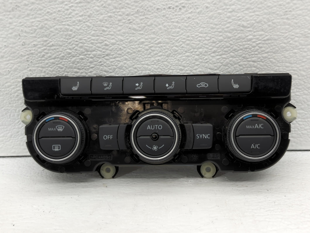 2018 Volkswagen Passat Climate Control Module Temperature AC/Heater Replacement P/N:561 907 044BD 1KY Fits OEM Used Auto Parts