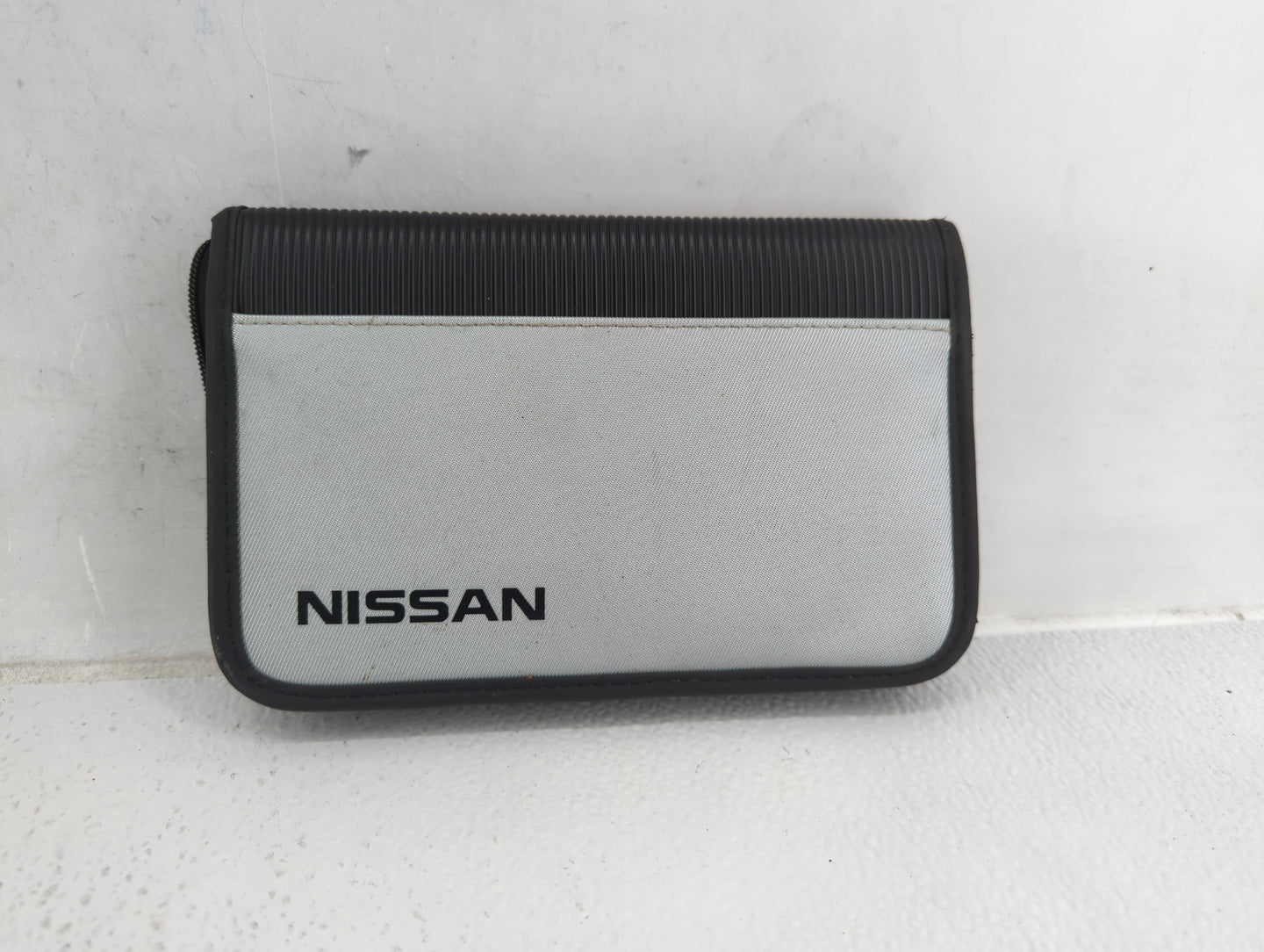 2006 Nissan Altima Owners Manual Book Guide P/N:OM6E-0L31U0 OEM Used Auto Parts - Oemusedautoparts1.com