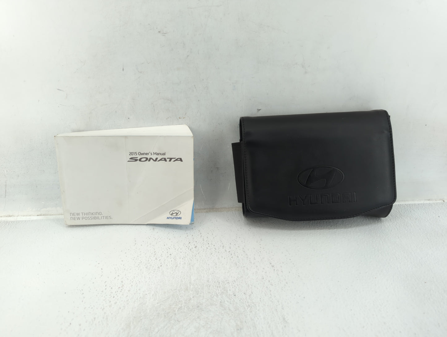 2015 Hyundai Sonata Owners Manual Book Guide P/N:FC10-EU52J OEM Used Auto Parts - Oemusedautoparts1.com