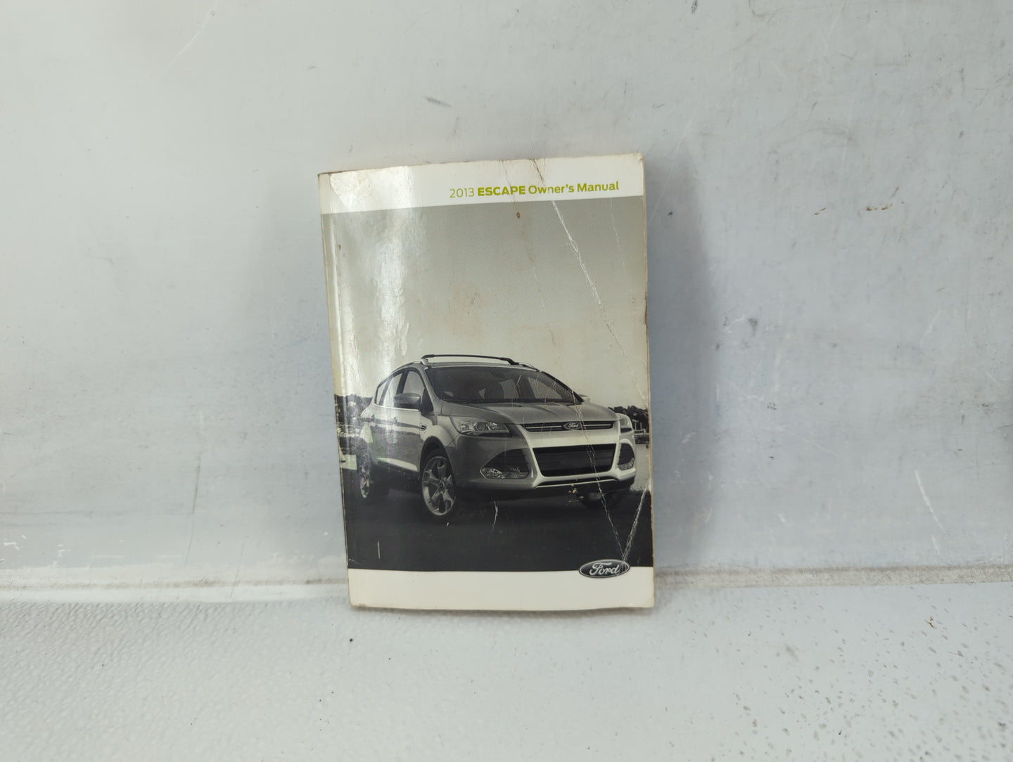 2013 Ford Escape Owners Manual Book Guide P/N:DJ5J 19A321 AA OEM Used Auto Parts - Oemusedautoparts1.com