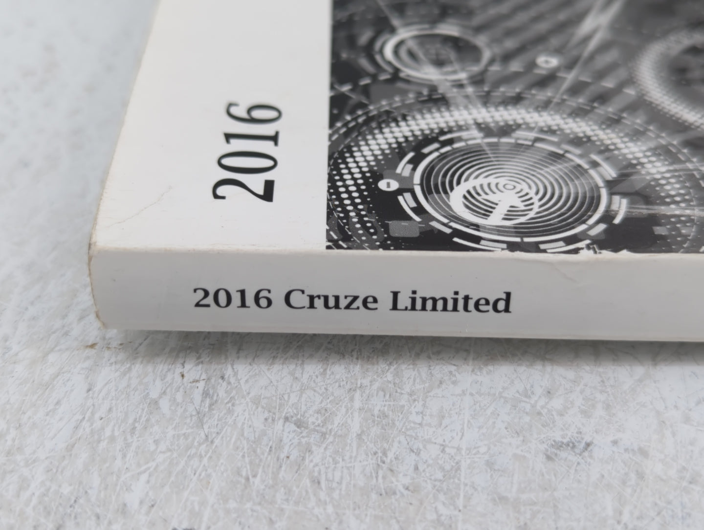 2016 Chevrolet Cruze Owners Manual Book Guide P/N:22852844 B OEM Used Auto Parts - Oemusedautoparts1.com