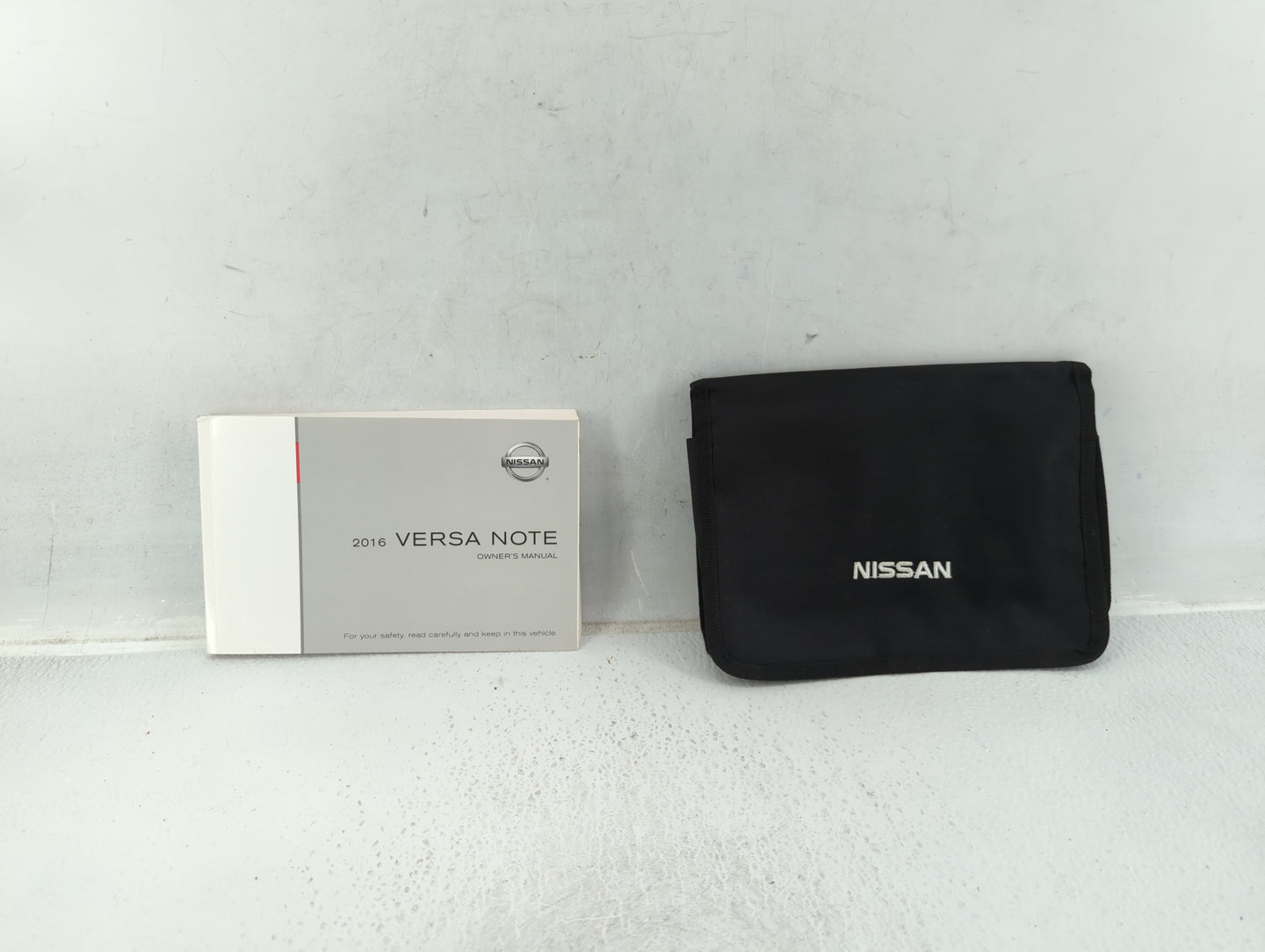 2016 Nissan Versa Owners Manual Book Guide P/N:OM16EM OE12U1 OEM Used Auto Parts - Oemusedautoparts1.com