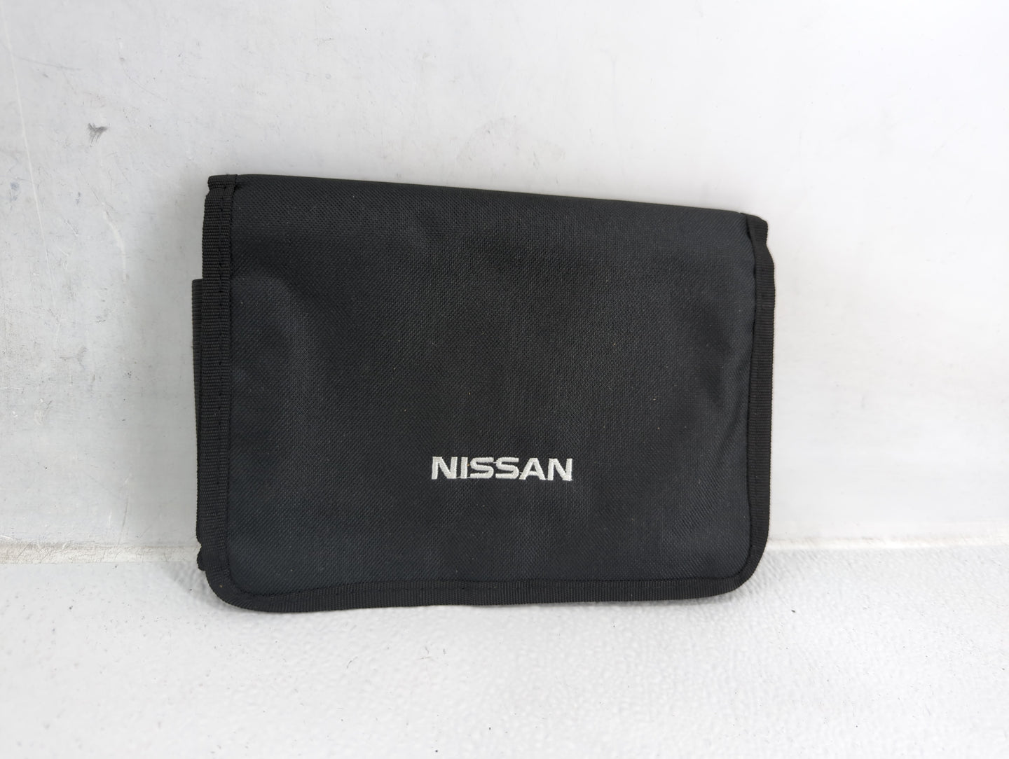 2015 Nissan Altima Owners Manual Book Guide P/N:OM15EA OL33U3 OEM Used Auto Parts - Oemusedautoparts1.com