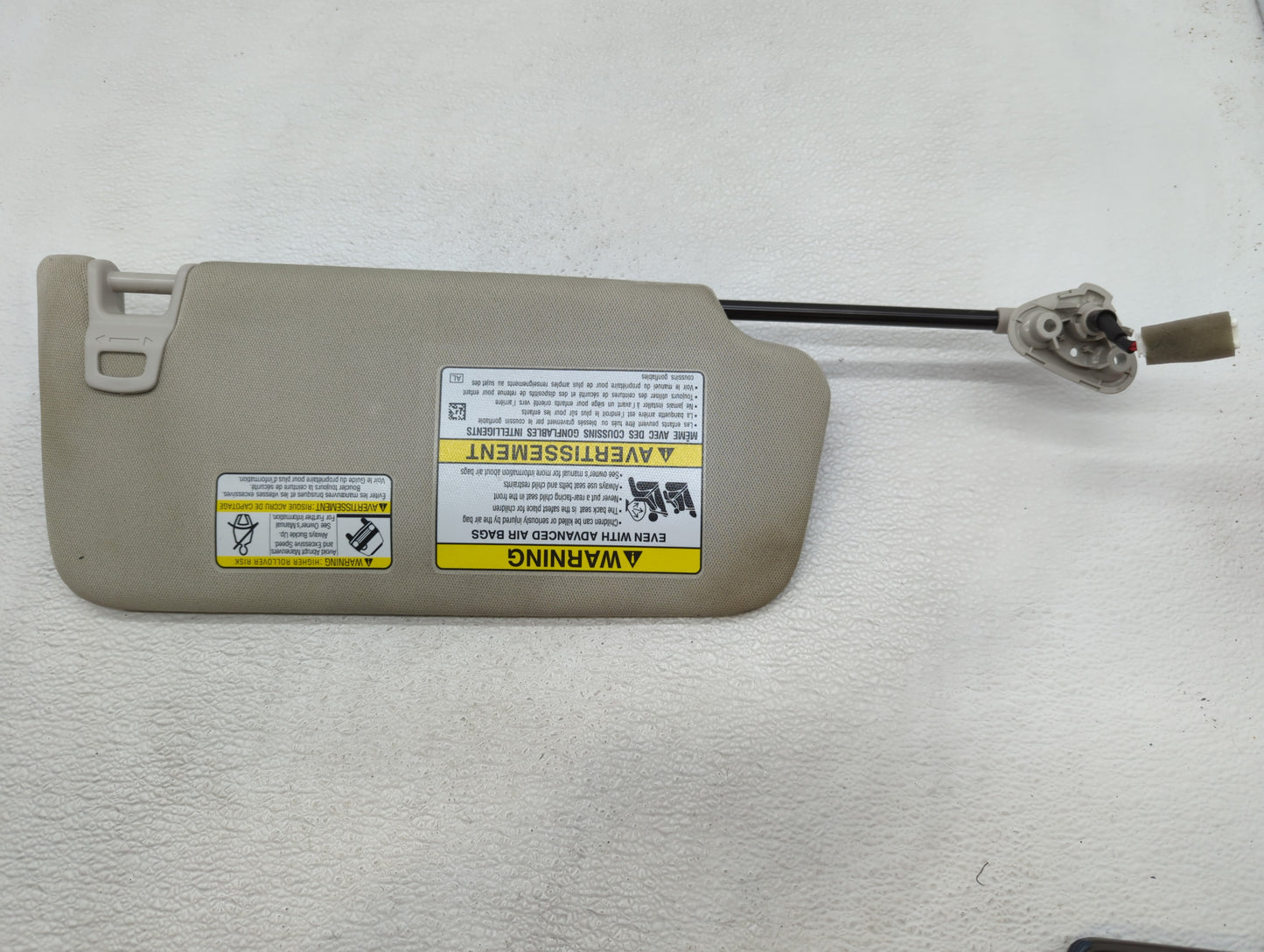 2020 Subaru Legacy Sun Visor Shade Replacement Driver Left Mirror Fits OEM Used Auto Parts - Oemusedautoparts1.com