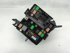 2014-2015 Kia Sorento Fusebox Fuse Box Panel Relay Module P/N:91941-2P520 Fits 2014 2015 OEM Used Auto Parts