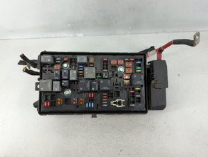 2016-2019 Chevrolet Impala Fusebox Fuse Box Panel Relay Module P/N:23299789_01 Fits Fits 2016 2017 2018 2019 OEM Used Auto Parts