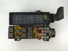 2002-2004 Jeep Liberty Fusebox Fuse Box Panel Relay Module P/N:56010441AD Fits 2002 2003 2004 OEM Used Auto Parts
