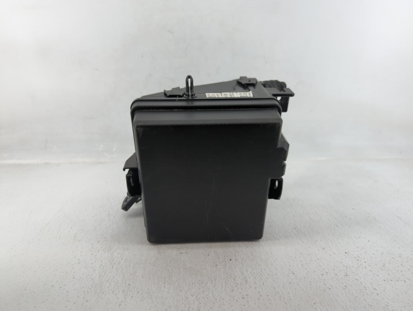 2016-2018 Hyundai Tucson Fusebox Fuse Box Panel Relay Module P/N:N91431-D3200 Fits Fits 2016 2017 2018 OEM Used Auto Parts - Oemusedautoparts1.com