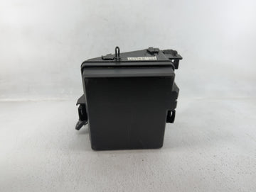 2016-2018 Hyundai Tucson Fusebox Fuse Box Panel Relay Module P/N:N91431-D3200 Fits Fits 2016 2017 2018 OEM Used Auto Parts - Oemusedautoparts1.com