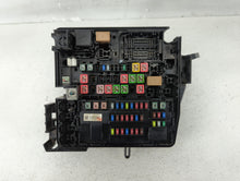 2015-2018 Kia Sedona Fusebox Fuse Box Panel Relay Module P/N:00470016 91222A9781 Fits 2015 2016 2017 2018 OEM Used Auto Parts