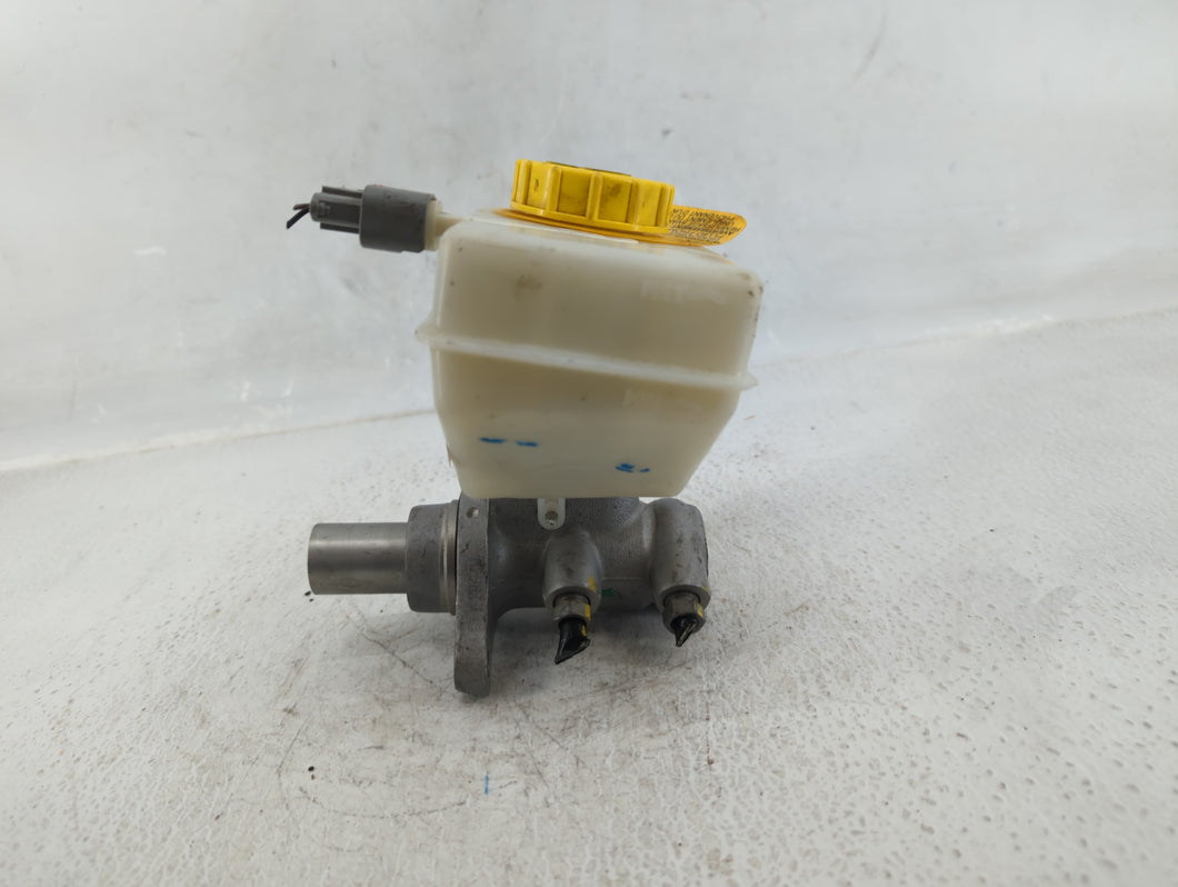 2010-2019 Jaguar Xj Brake Master Cylinder