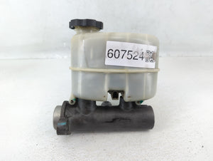 2006 Hummer H2 Brake Master Cylinder Cream