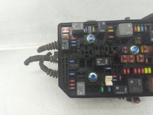 2018-2022 Chevrolet Equinox Fusebox Fuse Box Panel Relay Module P/N:18018005547 Fits 2018 2019 2020 2021 2022 OEM Used Auto Parts