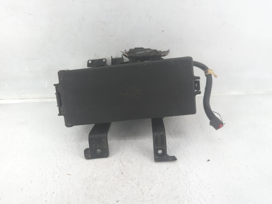 2011-2012 Lincoln Mkz Fusebox Fuse Box Panel Relay Module P/N:BH6T-14290-A Fits 2010 2011 2012 OEM Used Auto Parts