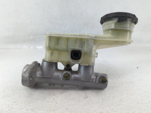 2007-2008 Honda Fit Brake Master Cylinder Cream