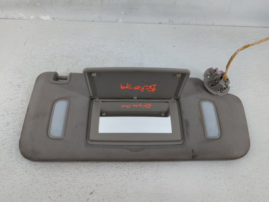 2017 Chevrolet Traverse Sun Visor Shade Replacement Passenger Right Mirror Fits OEM Used Auto Parts - Oemusedautoparts1.com